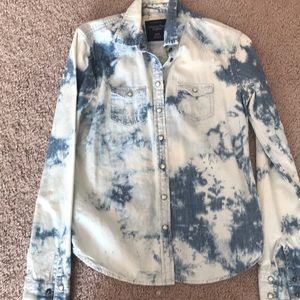 Button down acid wash